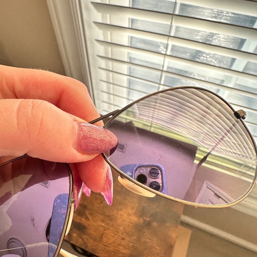 Ray-Ban Polarized Purple Lenses Aviators - Picture 5 of 6